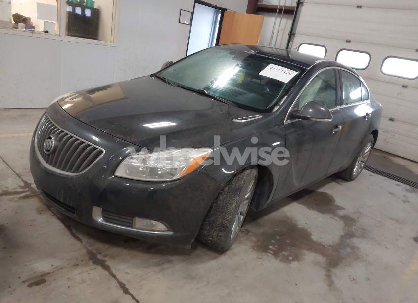 Photo 2 of 2013 Buick Regal TURBO - PREMIUM 1 (VIN 2G4GS5EVXD9249651)