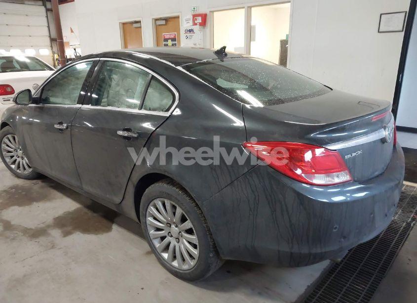 Photo 3 of 2013 Buick Regal TURBO - PREMIUM 1 (VIN 2G4GS5EVXD9249651)