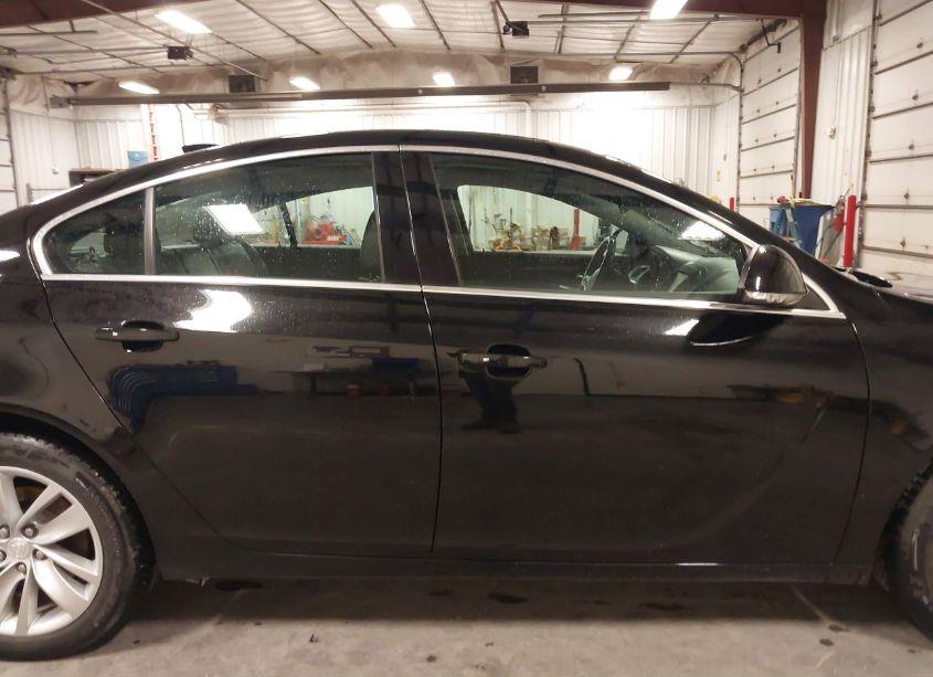 Photo 13 of 2016 Buick Regal TURBO PREMIUM II (VIN 2G4GS5GX0G9205614)