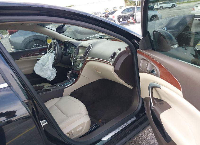 Photo 5 of 2016 Buick Regal TURBO PREMIUM II (VIN 2G4GS5GX2G9128339)