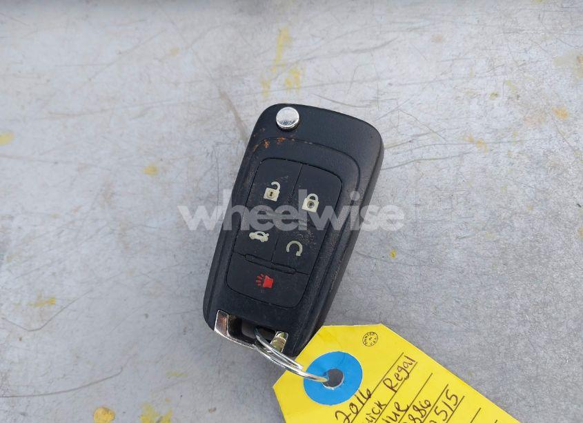 Photo 11 of 2016 Buick Regal TURBO PREMIUM II (VIN 2G4GS5GX9G9172886)