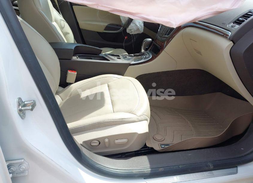 Photo 5 of 2016 Buick Regal TURBO PREMIUM II (VIN 2G4GS5GXXG9189339)