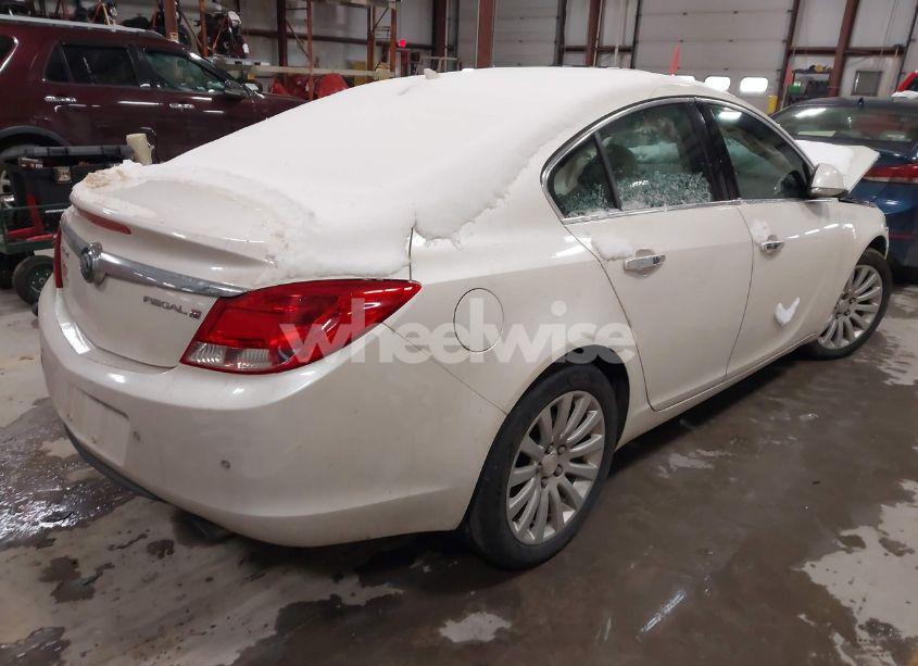 Photo 4 of 2013 Buick Regal TURBO - PREMIUM 2 (VIN 2G4GT5EV9D9225466)