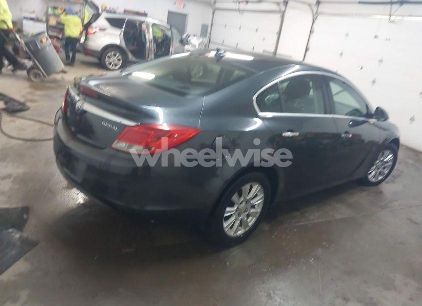 Photo 4 of 2012 Buick Regal PREMIUM 2 (VIN 2G4GT5GR2C9191787)