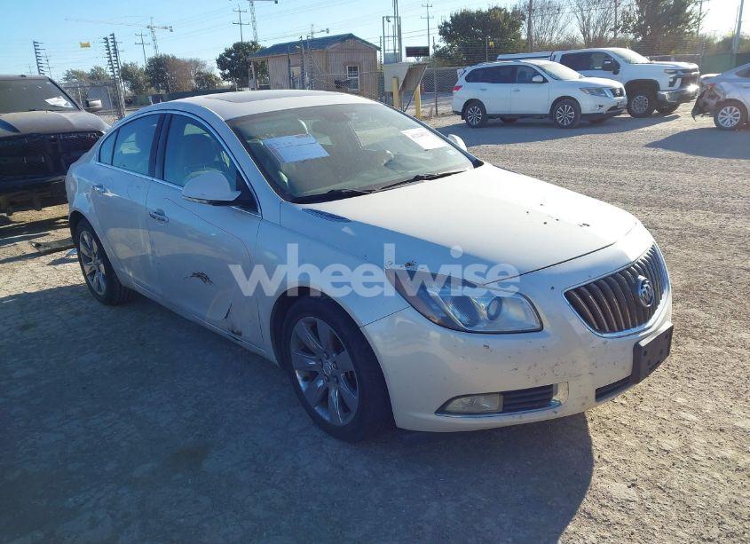 2013 Buick Regal TURBO - PREMIUM 2 (VIN 2G4GT5GV6D9176921) main photo