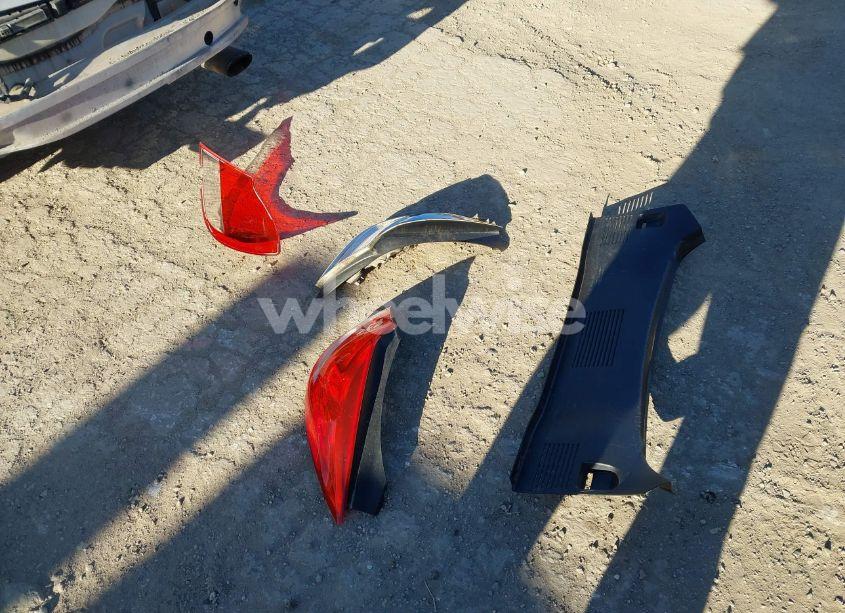 Photo 12 of 2013 Buick Regal TURBO - PREMIUM 2 (VIN 2G4GT5GV6D9176921)