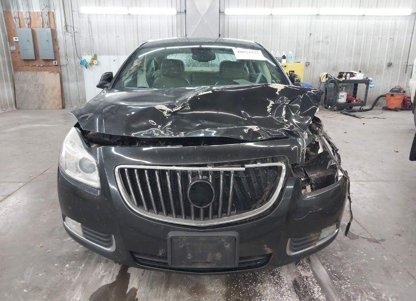 Photo 12 of 2013 Buick Regal TURBO - PREMIUM 2 (VIN 2G4GT5GV8D9197737)