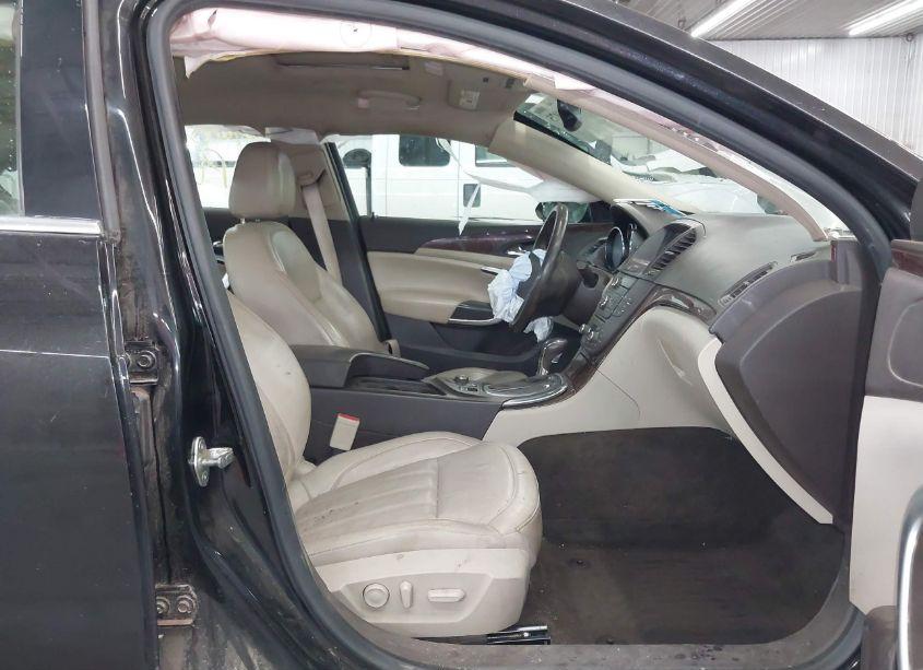 Photo 5 of 2013 Buick Regal TURBO - PREMIUM 2 (VIN 2G4GT5GV8D9197737)