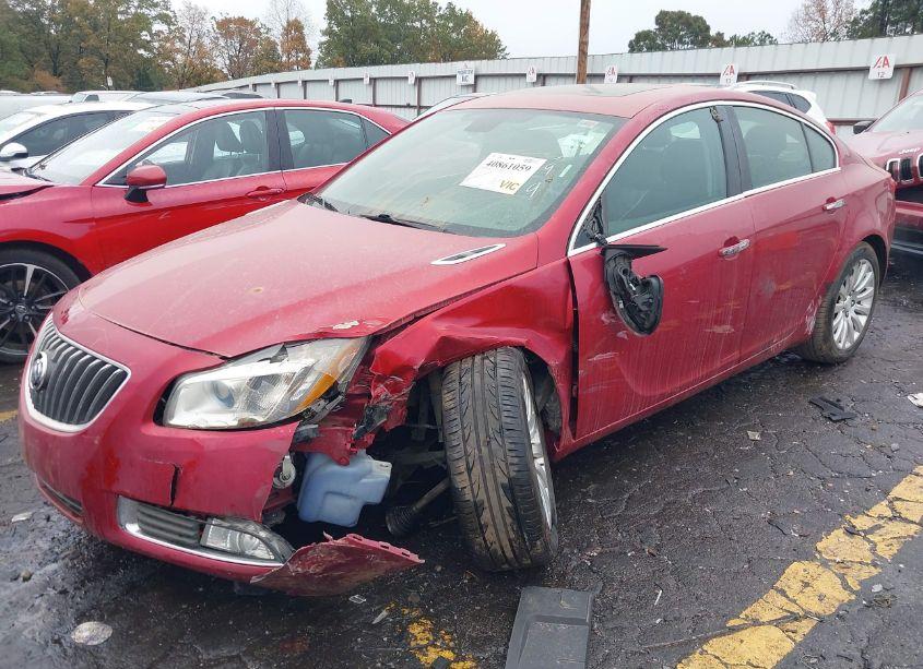 Photo 2 of 2013 Buick Regal TURBO - PREMIUM 2 (VIN 2G4GT5GV8D9246399)