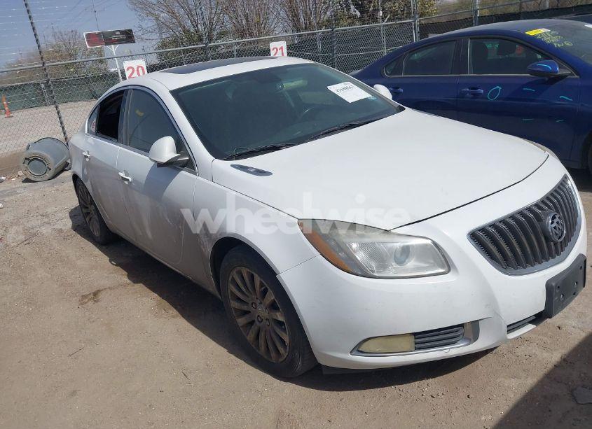 2012 Buick Regal TURBO - PREMIUM 2 (VIN 2G4GT5GV9C9130031) main photo