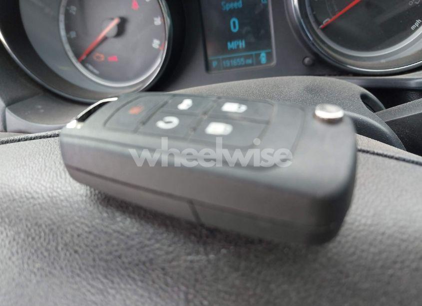 Photo 11 of 2012 Buick Regal TURBO - PREMIUM 2 (VIN 2G4GT5GV9C9130031)