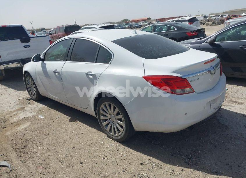 Photo 3 of 2012 Buick Regal TURBO - PREMIUM 2 (VIN 2G4GT5GV9C9130031)