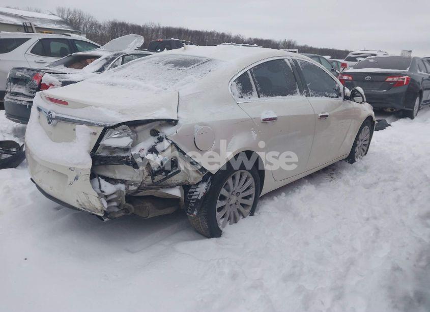 Photo 4 of 2013 Buick Regal TURBO - PREMIUM 2 (VIN 2G4GT5GV9D9217672)