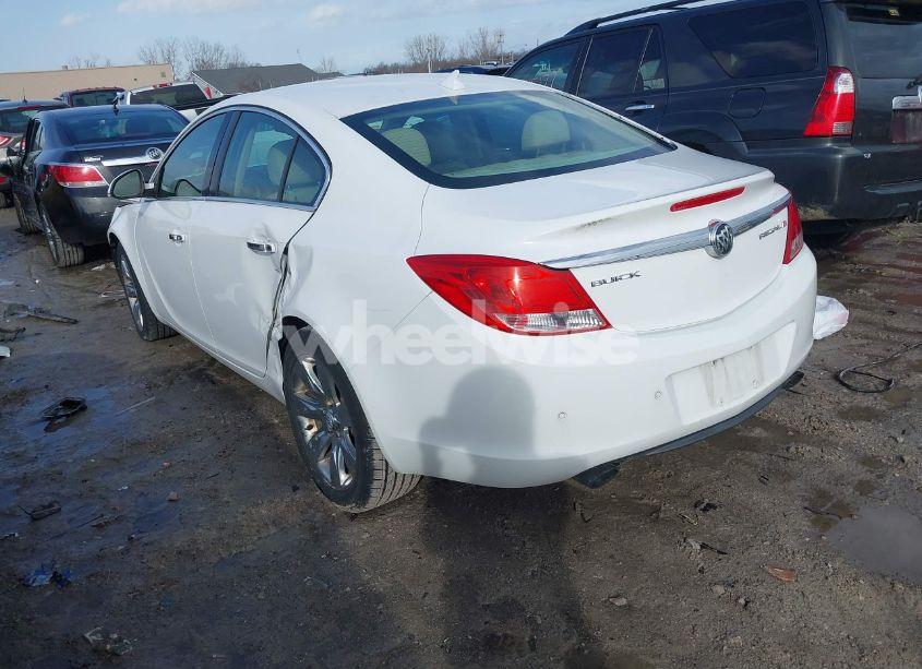 Photo 3 of 2012 Buick Regal TURBO - PREMIUM 2 (VIN 2G4GT5GVXC9165550)