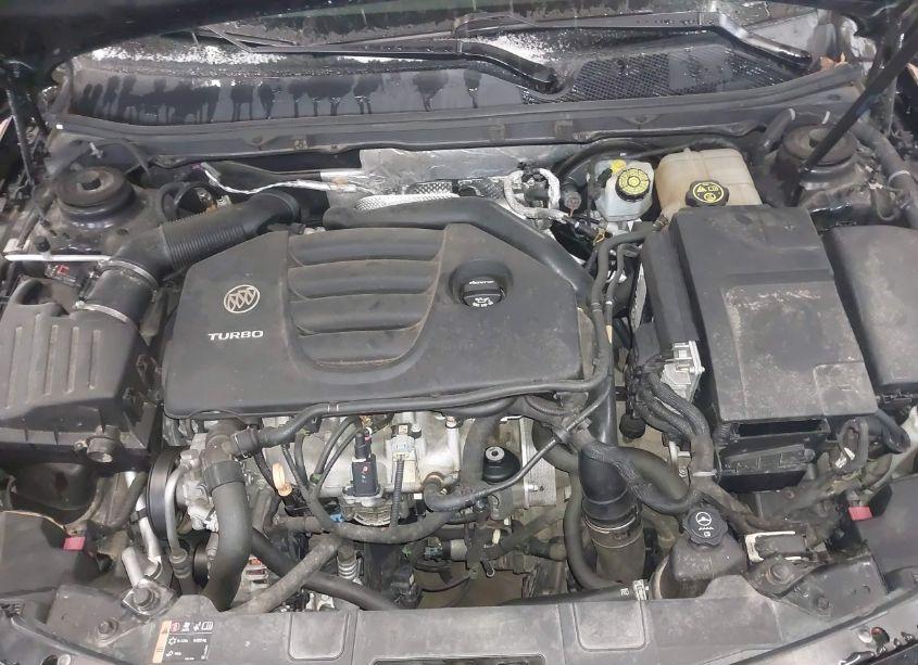 Photo 10 of 2013 Buick Regal TURBO - PREMIUM 2 (VIN 2G4GT5GVXD9136552)