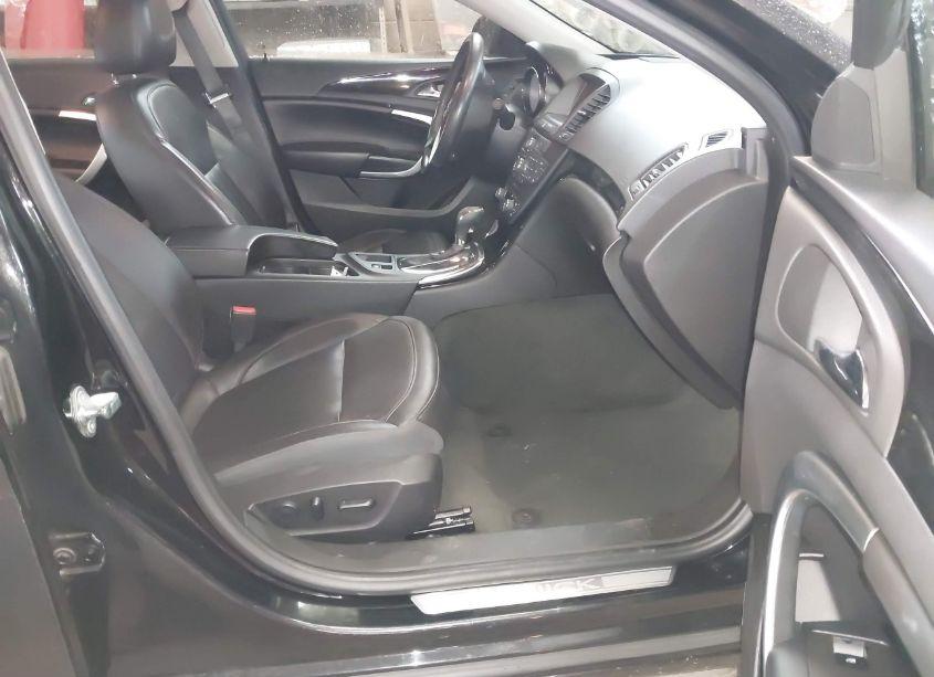 Photo 5 of 2013 Buick Regal TURBO - PREMIUM 2 (VIN 2G4GT5GVXD9136552)