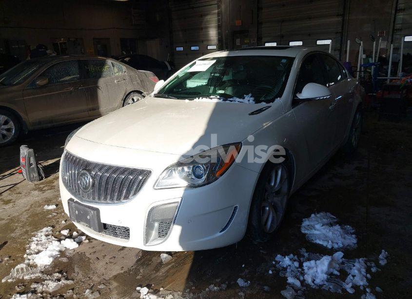 Photo 2 of 2015 Buick Regal GS (VIN 2G4GT5GX0F9120848)