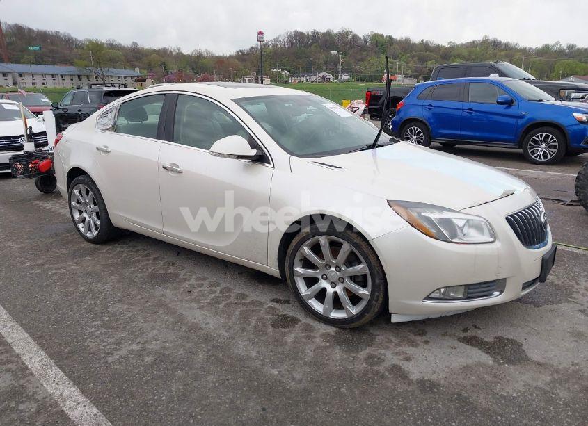2013 Buick Regal TURBO - PREMIUM 3 (VIN 2G4GU5GV1D9208364) main photo