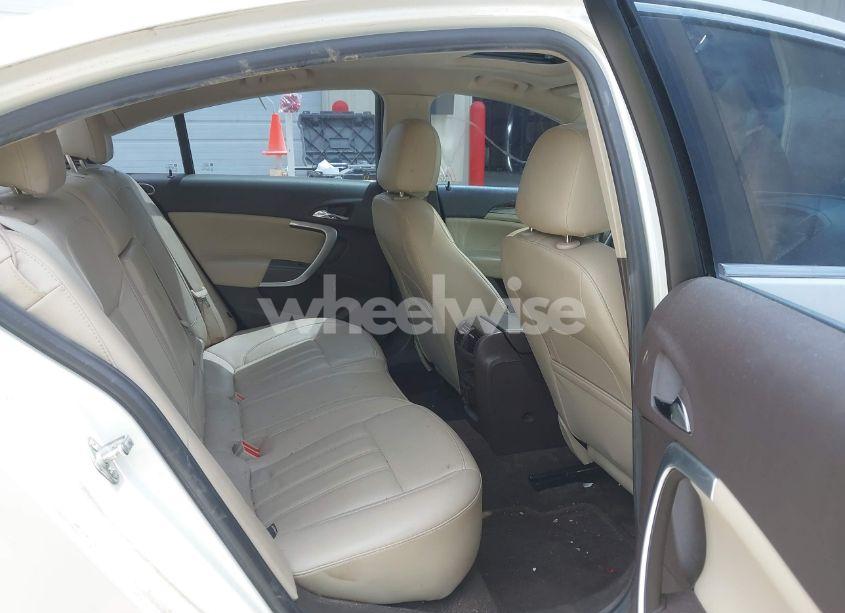 Photo 8 of 2012 Buick Regal TURBO - PREMIUM 3 (VIN 2G4GU5GV6C9132364)