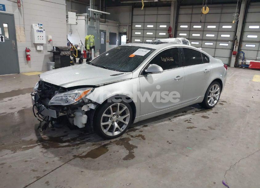 Photo 2 of 2016 Buick Regal TURBO GS (VIN 2G4GU5GX9G9104551)