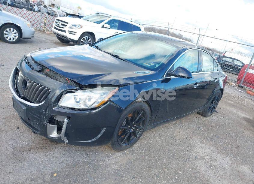 Photo 2 of 2013 Buick Regal GS (VIN 2G4GV5GV5D9194983)