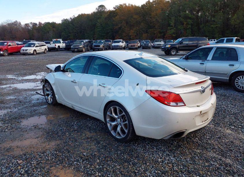 Photo 3 of 2013 Buick Regal GS (VIN 2G4GV5GV7D9201612)
