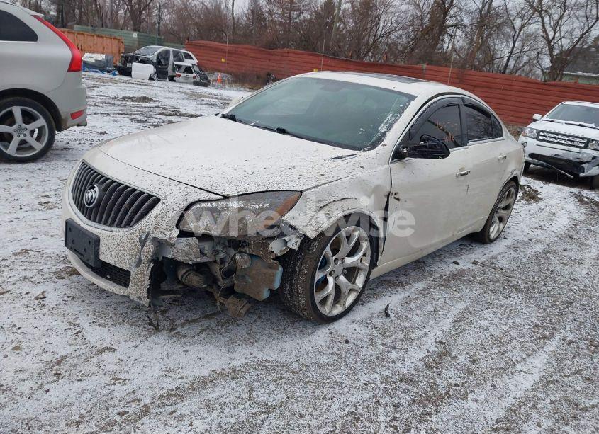 Photo 2 of 2012 Buick Regal GS (VIN 2G4GV5GV8C9181076)
