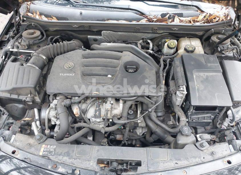 Photo 10 of 2013 Buick Regal GS (VIN 2G4GV5GV8D9143476)