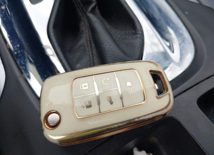 Photo 10 of 2013 Buick Regal GS (VIN 2G4GV5GVXD9165771)