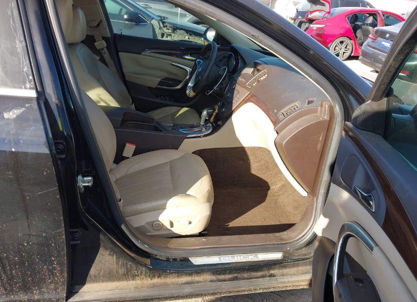 Photo 5 of 2011 Buick Regal CXL TURBO OSHAWA (VIN 2G4GX5GVXB9187356)