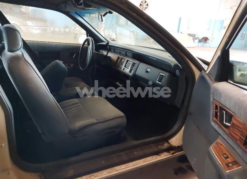 Photo 5 of 1990 Buick Regal CUSTOM (VIN 2G4WB14LXL1458244)