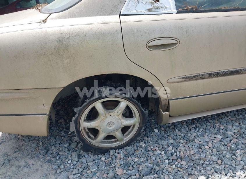 Photo 6 of 2004 Buick Regal LS (VIN 2G4WB52K141338075)