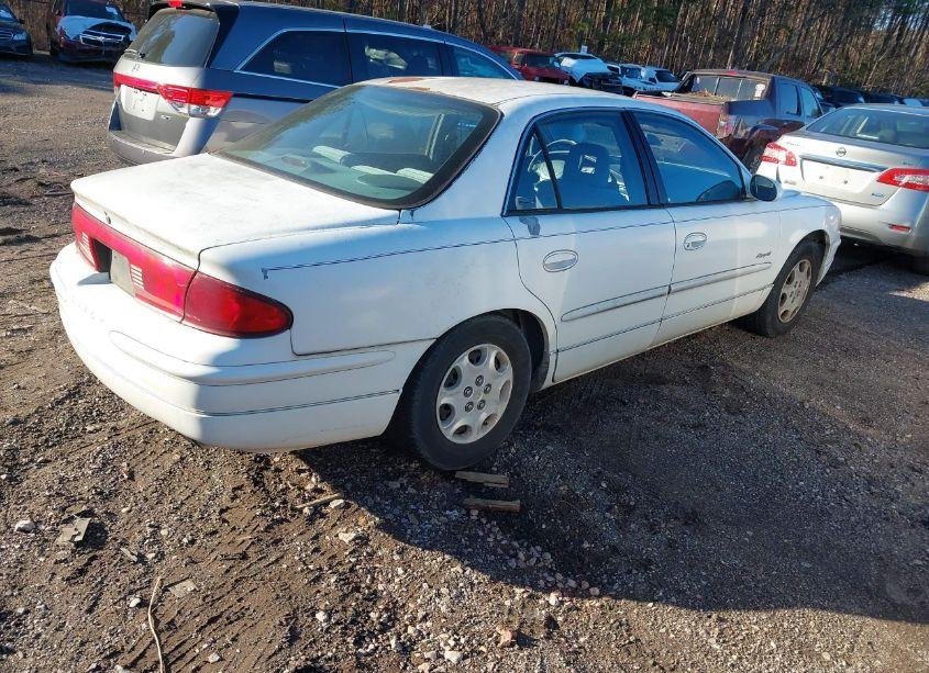 Photo 4 of 1998 Buick Regal LS (VIN 2G4WB52K5W1457296)