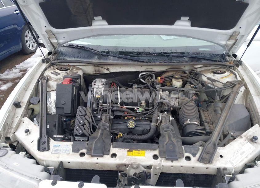 Photo 10 of 1998 Buick Regal LS (VIN 2G4WB52K5W1466306)