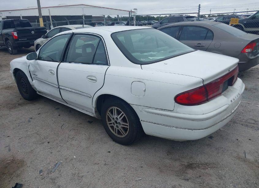Photo 3 of 2000 Buick Regal LS (VIN 2G4WB52K6Y1128948)