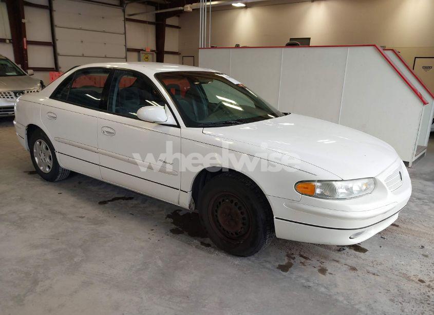 2001 Buick Regal LS (VIN 2G4WB52K711134537) main photo