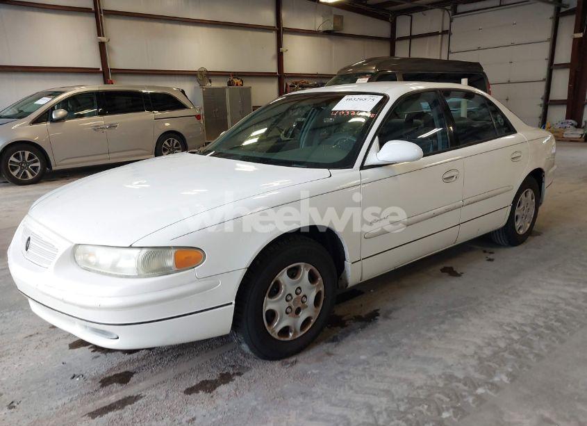Photo 2 of 2001 Buick Regal LS (VIN 2G4WB52K711134537)