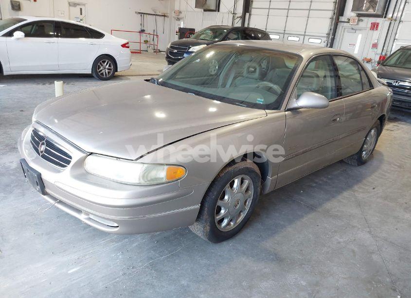 Photo 2 of 1998 Buick Regal LS (VIN 2G4WB52K7W1588391)