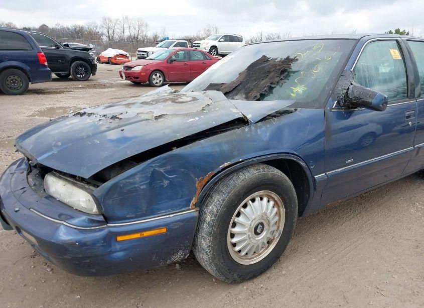 Photo 12 of 1996 Buick Regal CUSTOM (VIN 2G4WB52K9T1439315)