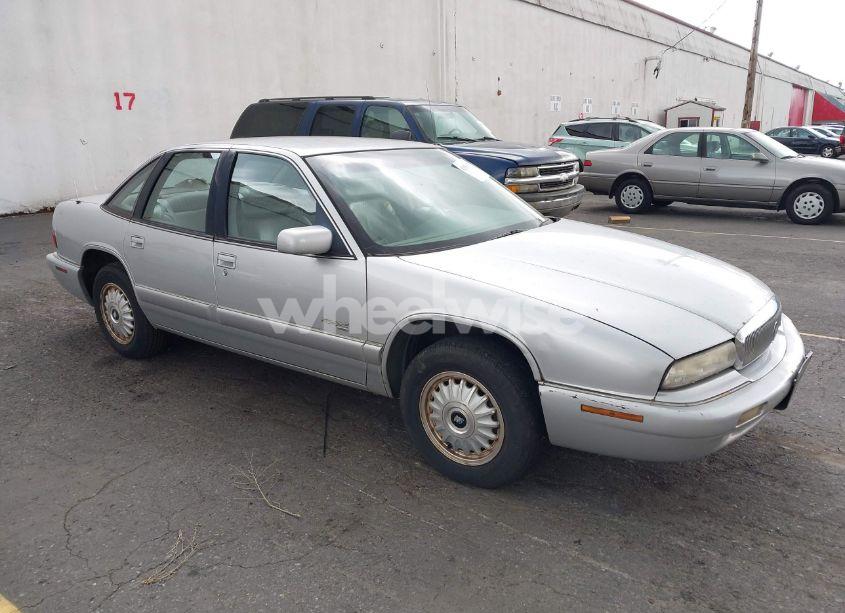 1995 Buick Regal CUSTOM (VIN 2G4WB52L5S1478135) main photo