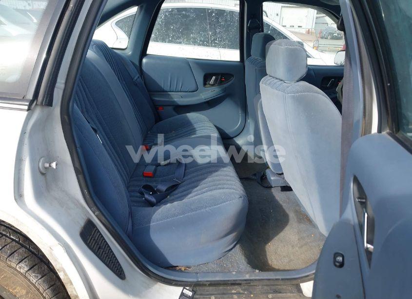 Photo 8 of 1995 Buick Regal CUSTOM (VIN 2G4WB52M1S1449725)