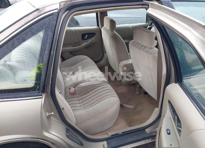 Photo 8 of 1996 Buick Regal CUSTOM (VIN 2G4WB52MXT1450180)