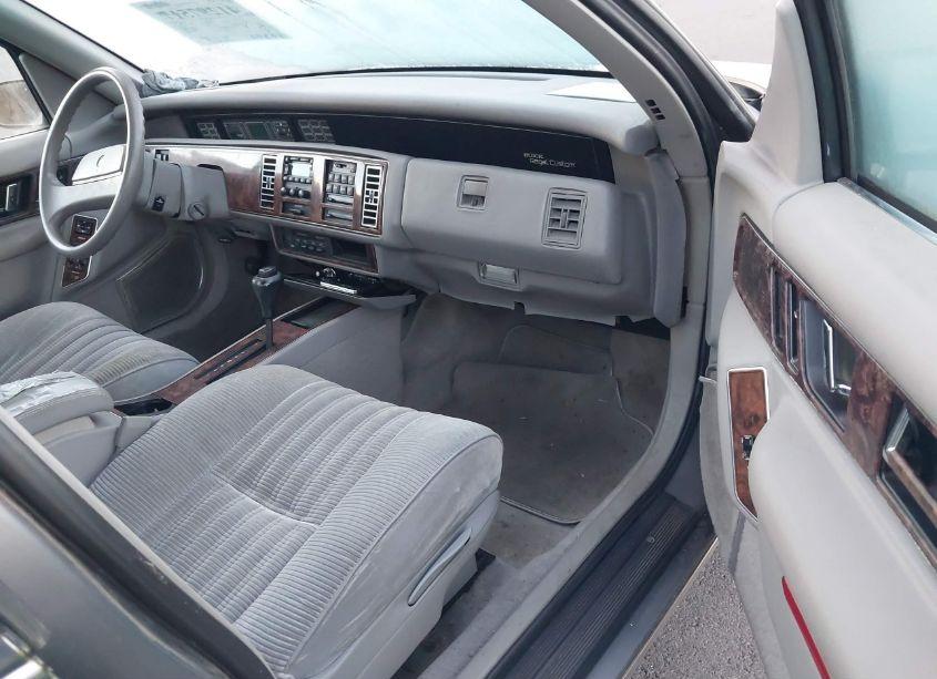 Photo 5 of 1992 Buick Regal CUSTOM (VIN 2G4WB54L7N1403258)