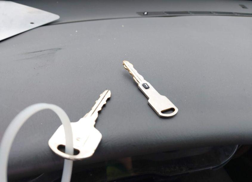 Photo 11 of 2001 Buick Regal LS (VIN 2G4WB55K111174950)