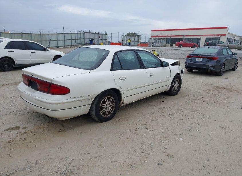 Photo 4 of 2001 Buick Regal LS (VIN 2G4WB55K111174950)