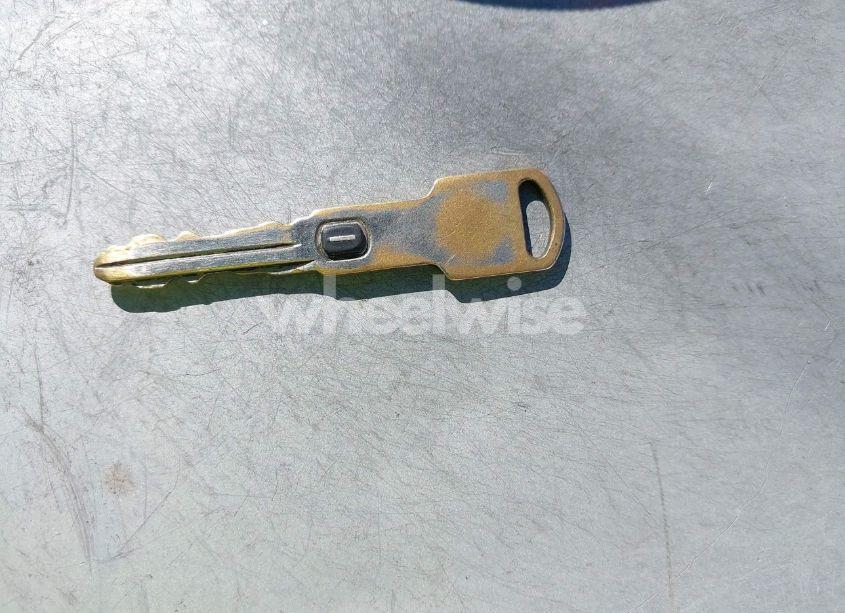 Photo 11 of 2002 Buick Regal LS (VIN 2G4WB55K221107209)