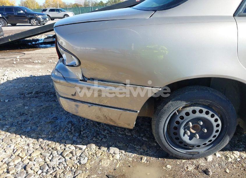 Photo 6 of 2002 Buick Regal LS (VIN 2G4WB55K221107209)