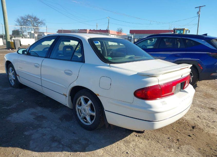 Photo 3 of 2001 Buick Regal LS (VIN 2G4WB55K511248452)