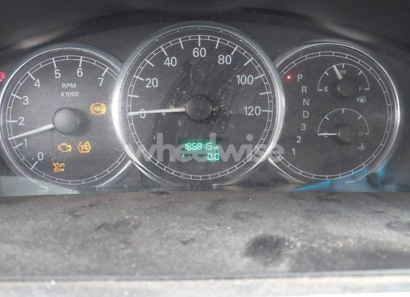 Photo 7 of 2005 Buick Lacrosse CX (VIN 2G4WC532051196945)