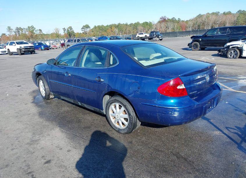 Photo 3 of 2005 Buick Lacrosse CX (VIN 2G4WC532351231042)